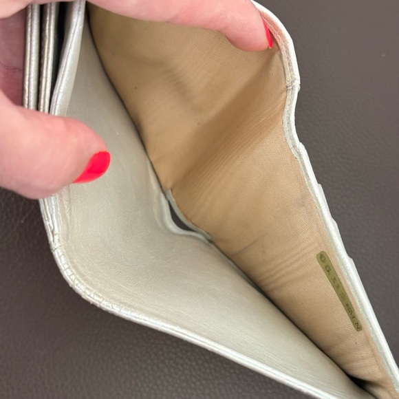 CHANEL Caviar Skin CoCo Mark Bifold Wallet Purse - Picture 11 of 14